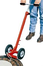 Fahrbarer Schachtdeckelheber