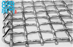 Crimped wire mesh for mining industry