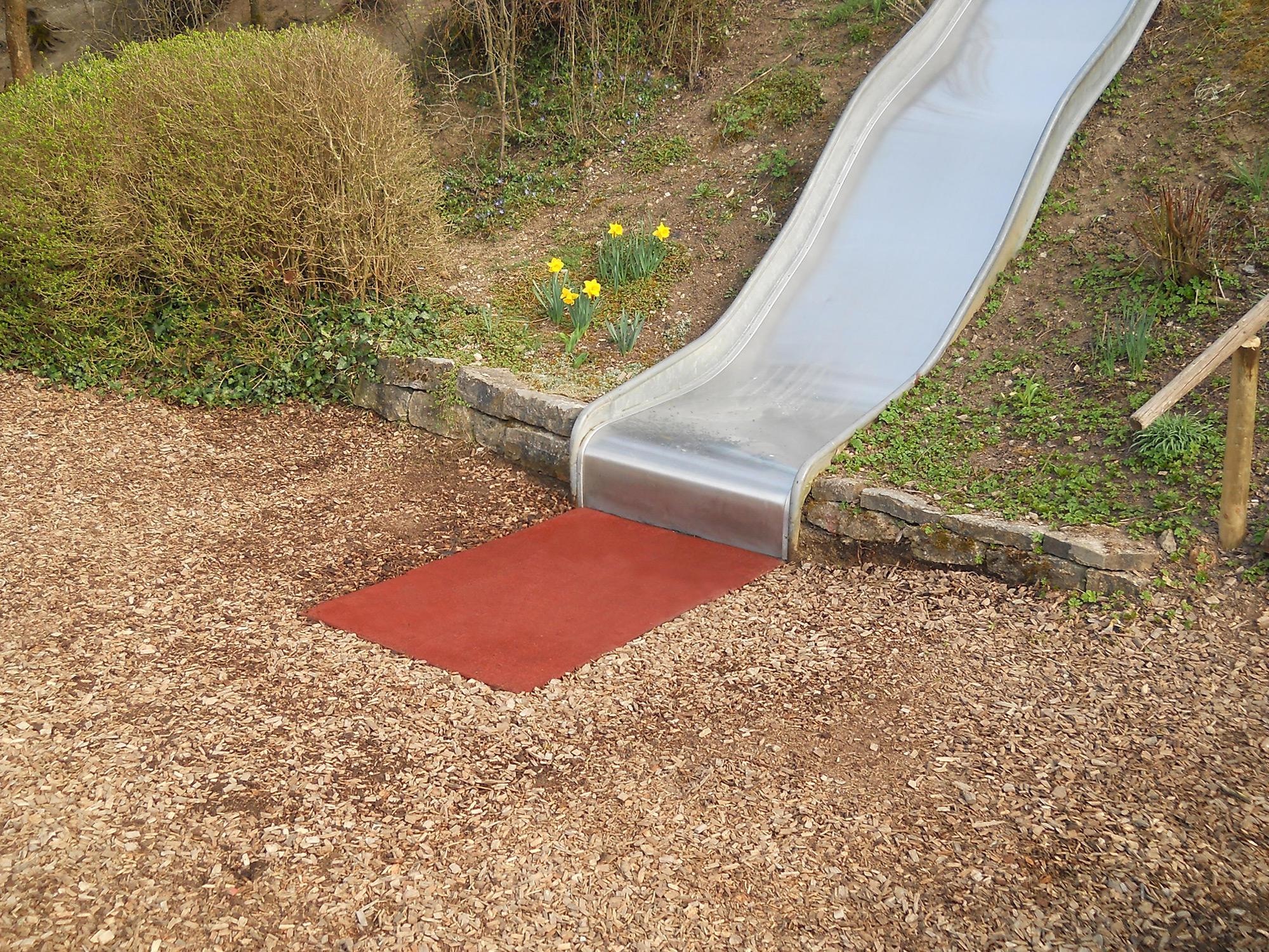 Rutschenauslaufplatte